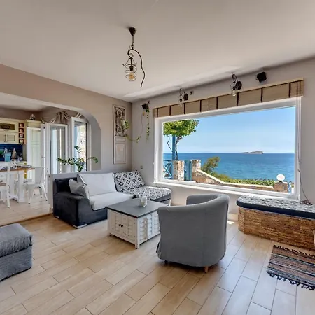 Fabbrica Apartman Vári