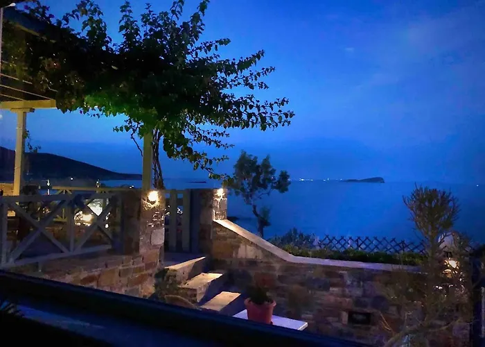 Fabbrica Apartment *